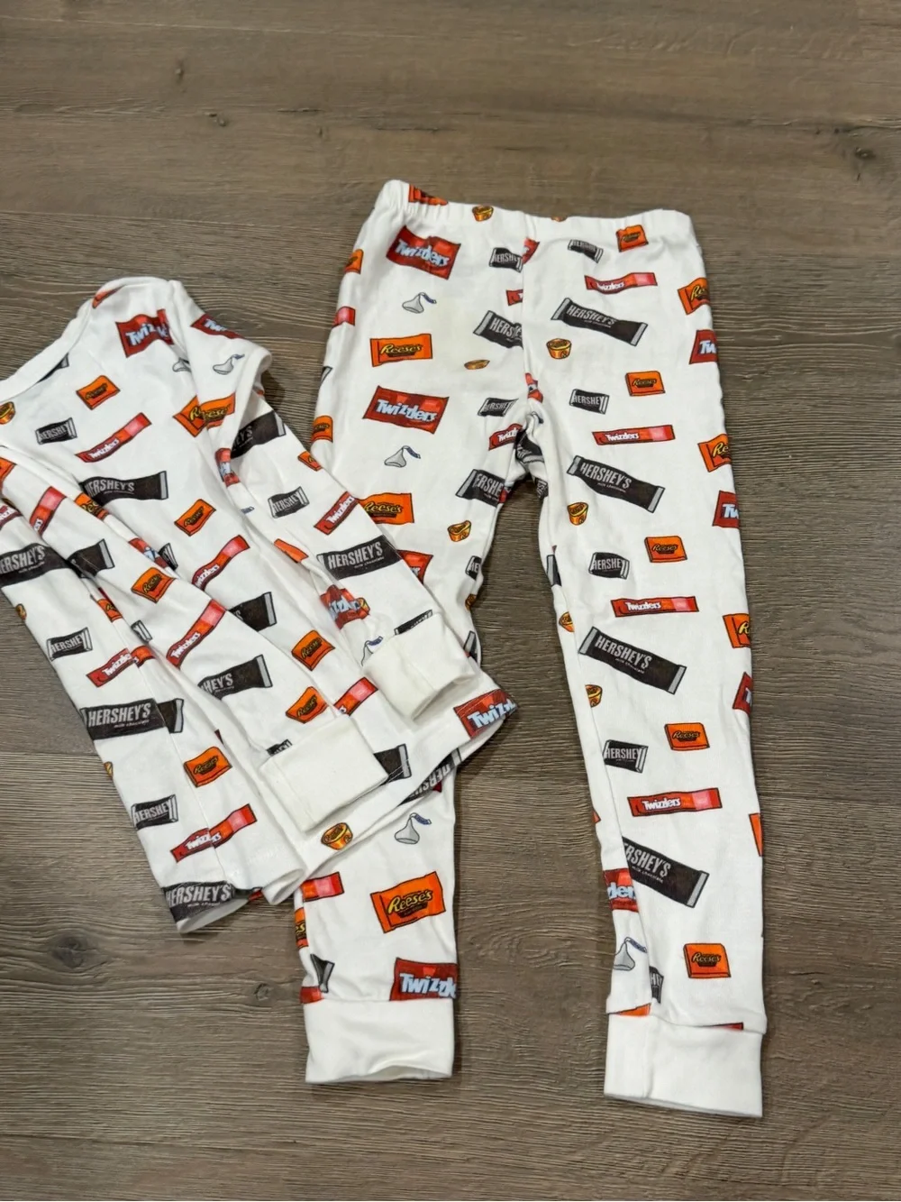 Monica & Andy Halloween Candy Cotton Pajama Set Long Sleeve